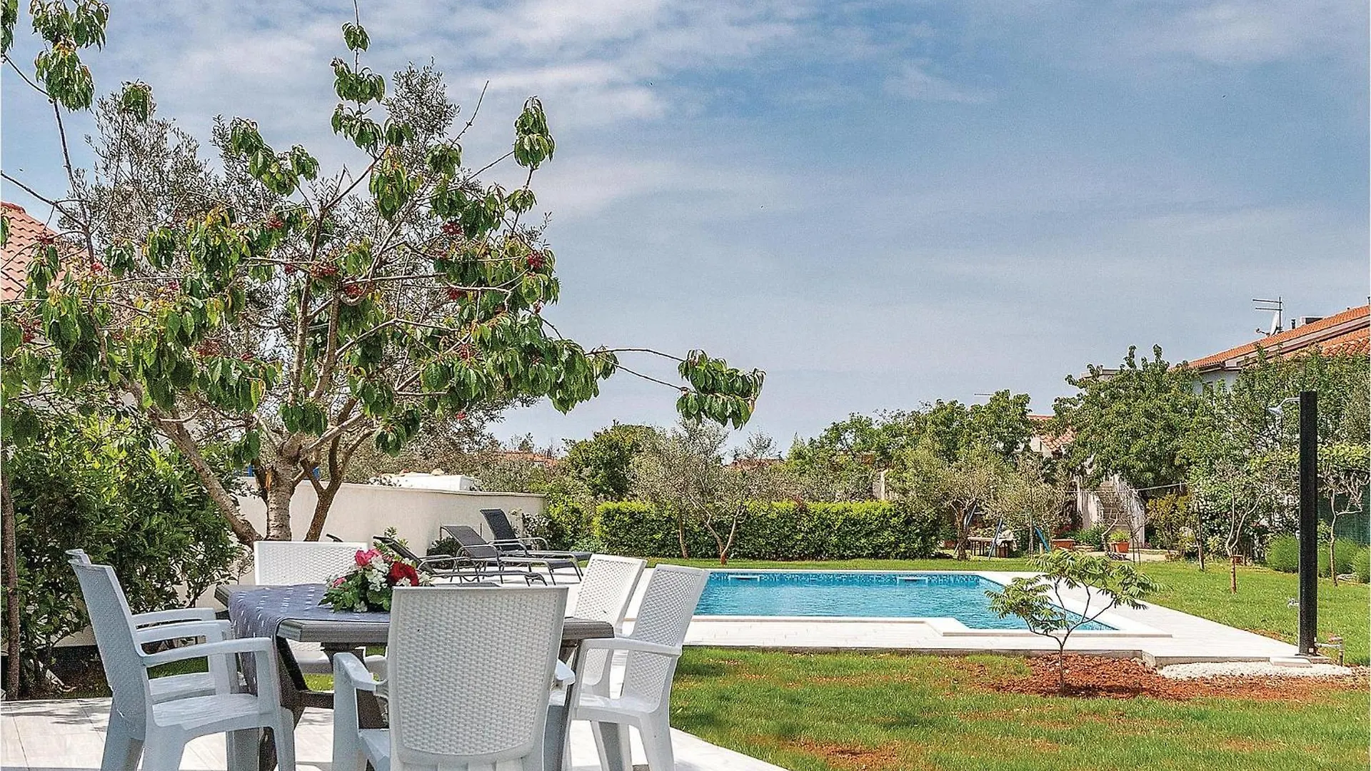 2 Bedroom Lovely Home In Fazana Holiday home