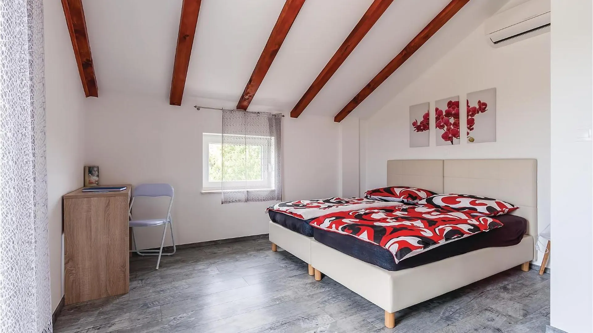 2 Bedroom Lovely Home In Fazana Croatia